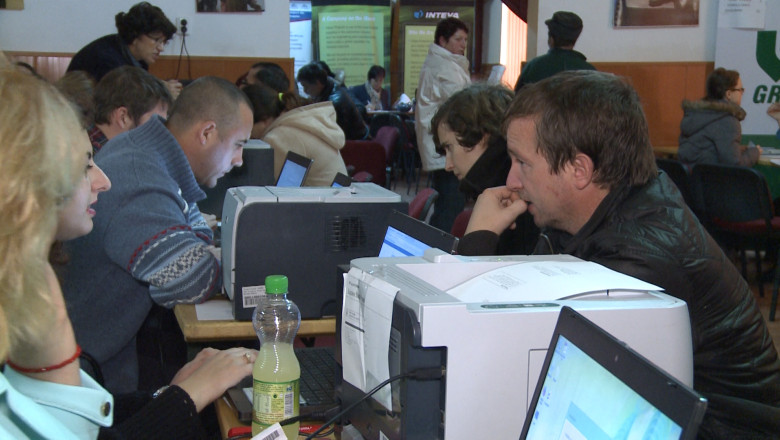 Bihorenii, codasi la salarii Imagine