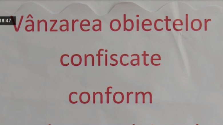 Bijuterii confiscate de la liceeni, scoase la vanzare Imagine