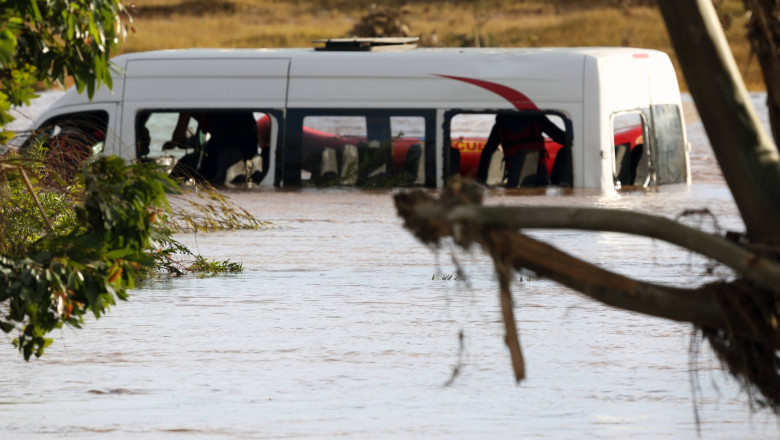 Bilant dramatic al inundatiilor din Africa de Sud: Cel putin 90 de persoane si-au pierdut viata din cauza viiturilor Imagine