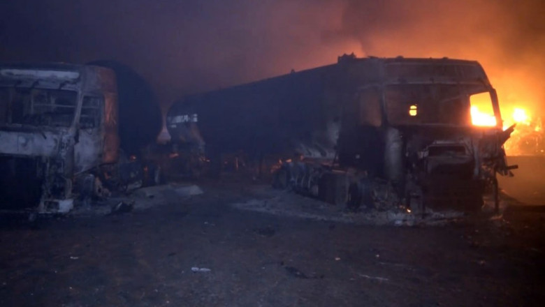 Bilant sangeros dupa atacul SUA asupra portului petrolier din Yemen. 80 de persoane ucise si 150 de raniti Imagine