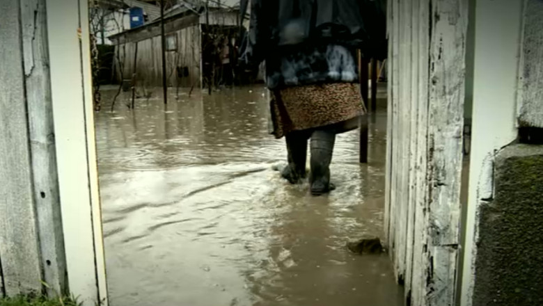 Bilantul inundatiilor din tara. In Teleorman inca este in vigoare codul galben Imagine