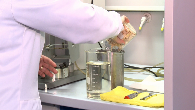 Bioetanol din rumegus Imagine