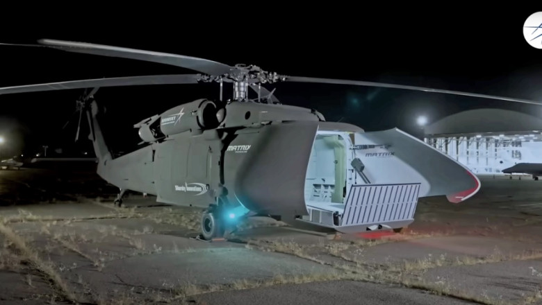 Black Hawk a fost reinventat. Pe structura sa s-a construit o drona cargo fara pilot: „S-70UAS U-Hawk”. „O legenda renaste” Imagine