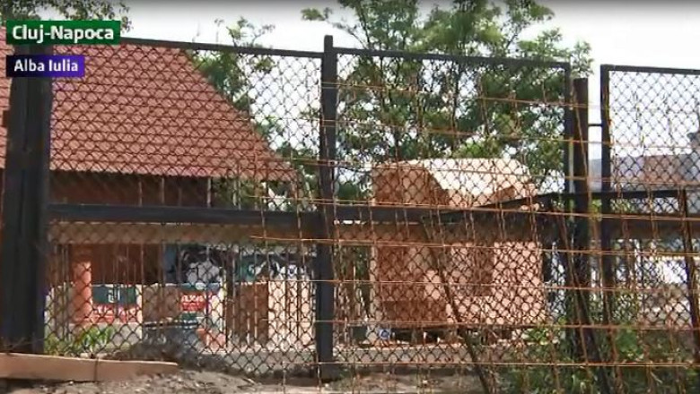 Bloc fara autorizatie in zona de protectie a Cetatii Alba Carolina Imagine