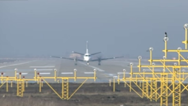 Blue Air vrea ca cumpere Cyprus Airways Imagine