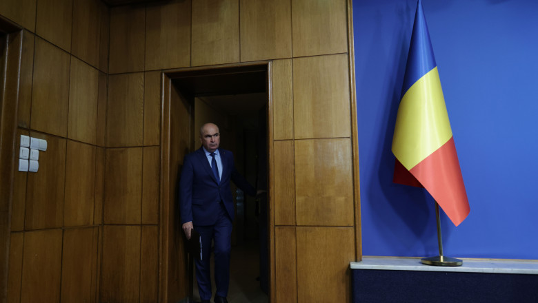 Bolojan, despre taierile de personal din institutiile de stat: „Uneori, cei din posturile de conducere sunt cat cei care lucreaza” Imagine