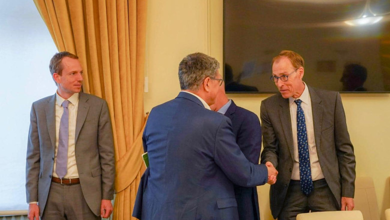 Bolos s-a intalnit cu expertii FMI: Si ei ne-au atras atentia ca sacul a ajuns la fund. Miza? Riscul sa pierdem 75 miliarde euro Imagine