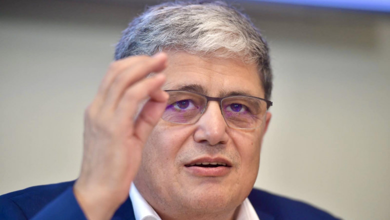 Bolos spune ca certificatul fiscal de la ANAF pentru vanzarea caselor nu va interzice tranzactia: Cand primesti banii, achiti si taxele Imagine