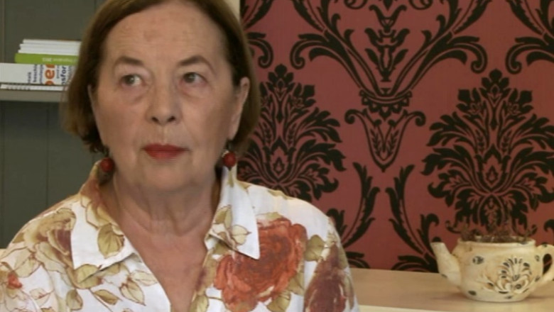 BONTON. Cu respect, Aurora Liiceanu. O doamna se cunoaste dupa... Imagine