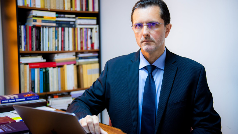 BOR ataca virulent decizia CEDO de a cere Romaniei sa legalizeze parteneriatul civil: „Sursa toxica a destramarii importantei familiei” Imagine