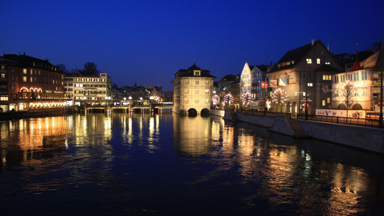 Bordel drive-in in Elvetia. Primaria din Zurich vrea sa curete centrul orasului Imagine