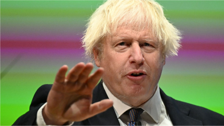 Boris Johnson s-a dezlantuit in noua lui carte: Macron este o „adevarata pacoste”, Starmer - „un taur cu un termometru infipt in fund” Imagine