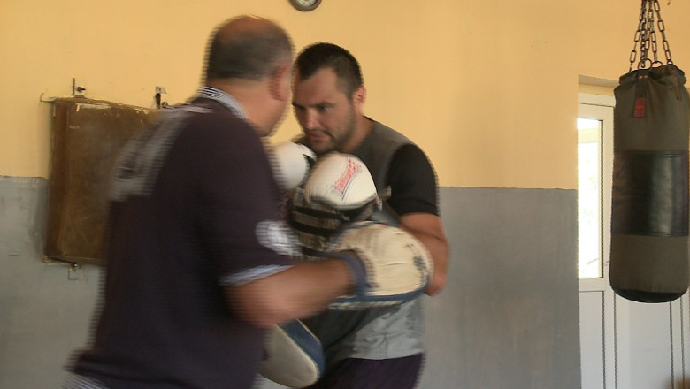 BOX. Ciocan, la un pas de confruntarea cu Klitschko Imagine