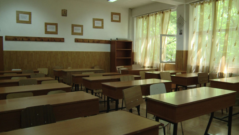 BRAILA. Amenintari cu greva generala in invatamant Imagine