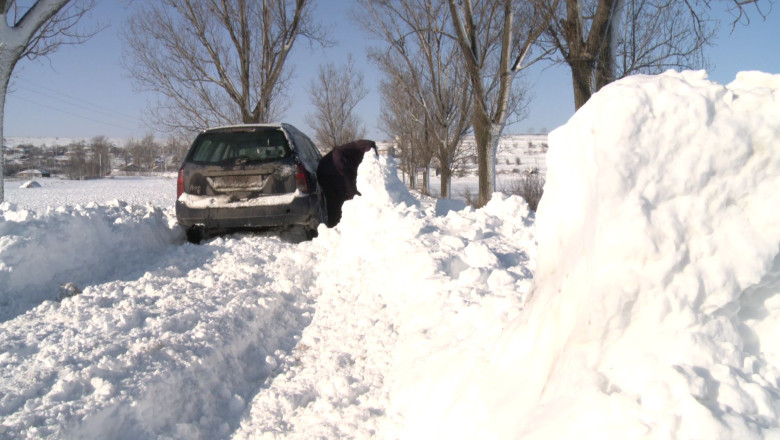 Braila. Banii pentru deszapezire, virati Imagine
