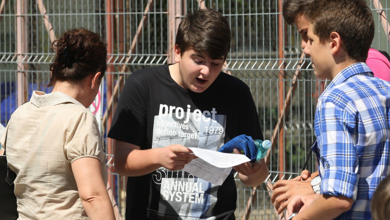 Brasov. Aproape 500 de absolventi de clasa a VIII-a renunta la liceu Imagine