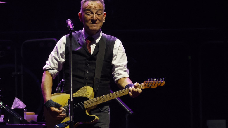 Bruce Springsteen o sustine pe Kamala Harris si il considera pe Trump „cel mai periculos candidat prezidential din viata mea” Imagine