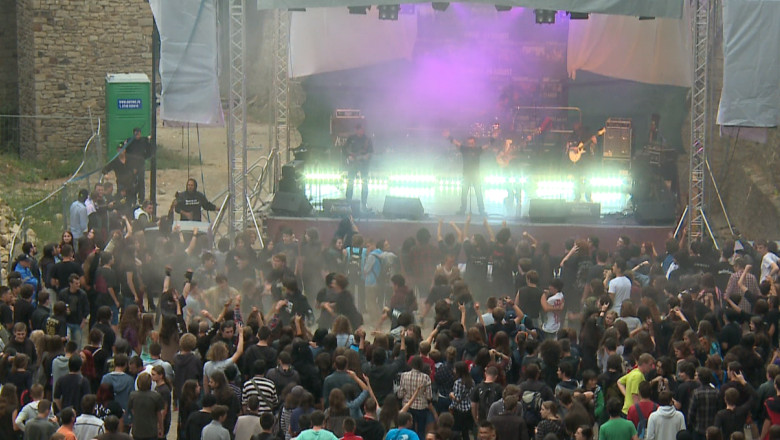 Bucovina Rock Castle. 3.000 de iubitori de rock s-au adunat in Cetatea de scaun a Sucevei Imagine
