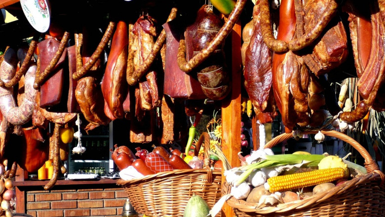 Bucurestenii s-au inghesuit sa deguste produse traditionale la Festivalul Zilele Toamnei Imagine