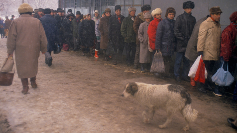 Bucurestiul anului 1989 filmat cu camera ascunsa. Filmari inedite care nu au mai fost prezentate pana acum in tara Imagine