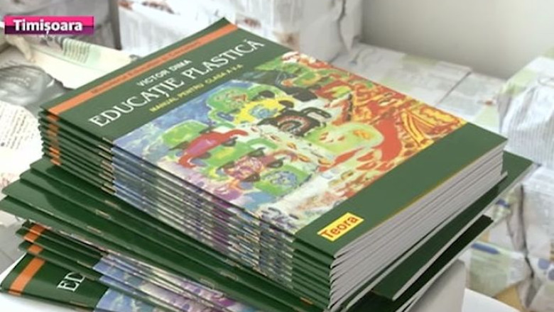 Buget redus pentru manualele elevilor  Imagine