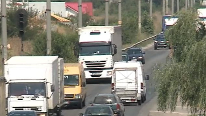 Buget sarac, cheltuieli nechibzuite pentru a rezolva problema traficului intre Pitesti si Craiova Imagine