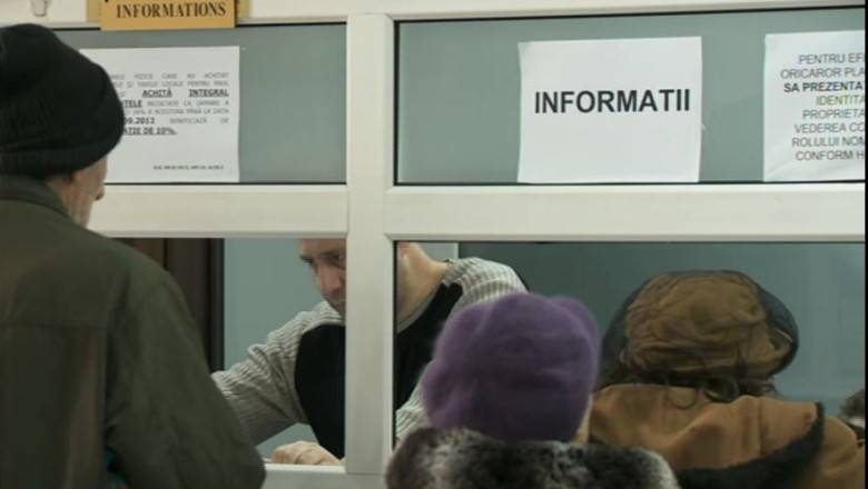 Bugetarii si-au scurtat saptamana de lucru: „Ne-a lasat libere sa putem prepara cozonacii” Imagine