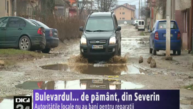 Bulevard ... de pamant, in Severin. Autoritatile locale nu au bani pentru reparatii   Imagine