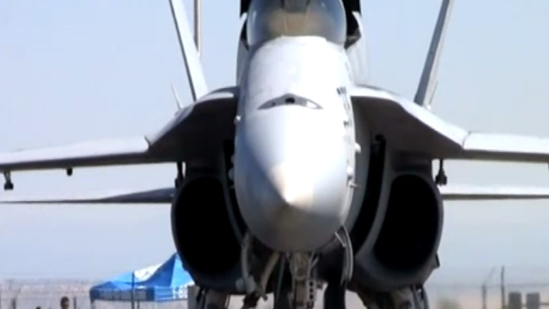 BUSINESS CLUB. Avioane de 628 de milioane de dolari Imagine