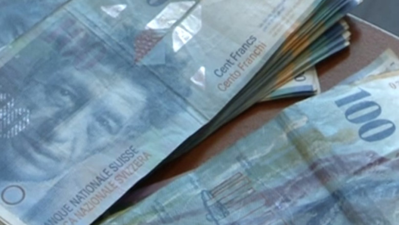 BUSINESS CLUB. Capcanele refinantarii creditelor in franci elvetieni Imagine