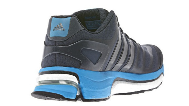 BUSINESS CLUB. Chinezii ne scumpesc adidasii Imagine