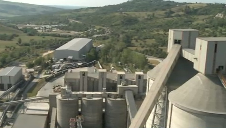 BUSINESS CLUB. Companii din Turcia ar putea cumpara fabricile de ciment vandute de Holcim si Lafarge Imagine