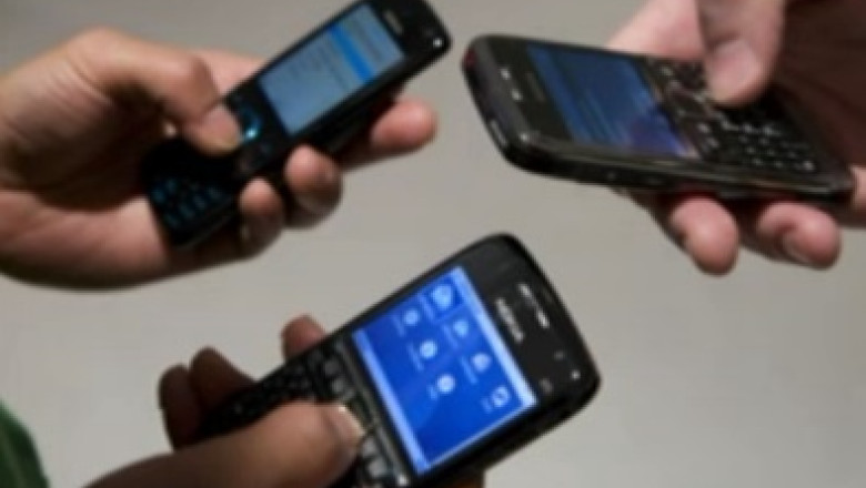 BUSINESS CLUB. Ieftinirea apelurilor in afara retelei se amana Imagine