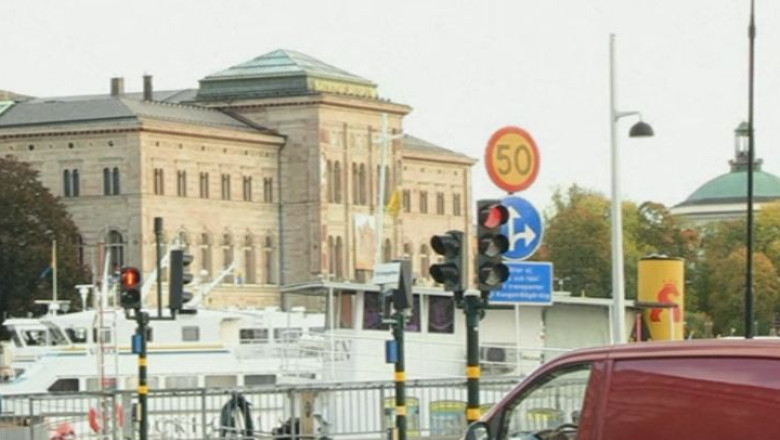 BUSINESS CLUB. Suedezii se plang de taxe prea mici Imagine