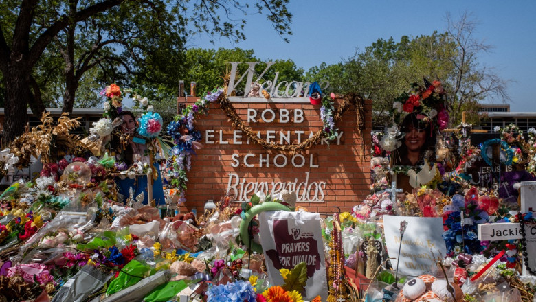 Ca niste fortarete, fara ferestre, cu o singura usa. Dezbateri in SUA despre cum sa arate scolile ca sa nu mai fie tinta atacurilor Imagine