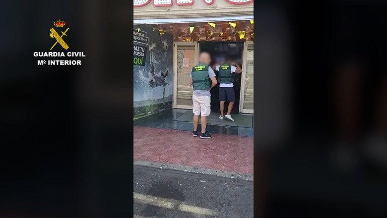 Ca sa faca rost rapid de 50.000 de euro, o tanara si-a inscenat rapirea si a cerut bani de la mama ei, insa a uitat un detaliu Imagine