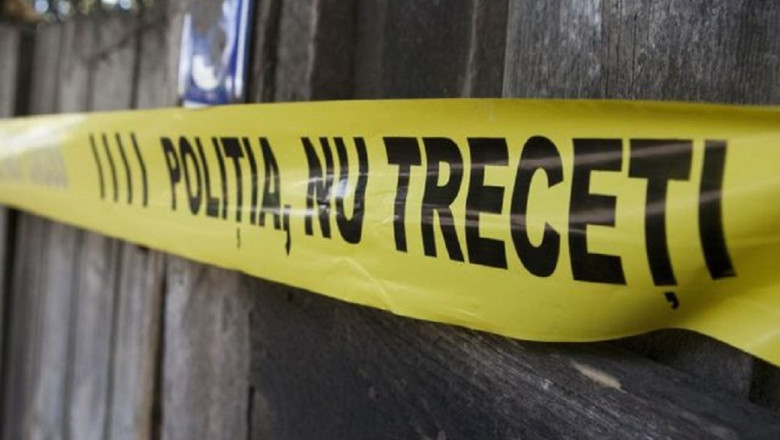 Cadavrul unei femei a fost gasit ingropat in propria curte, dupa ce sora ei a sesizat ca nu mai raspunde la telefon Imagine