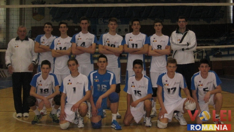 Cadetii de la CVM vor la turneul final  Imagine