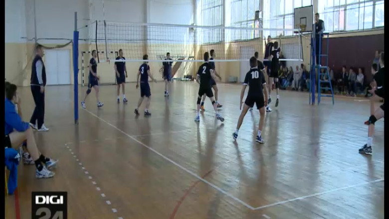 Cadetii de la LPS Bihorul au fost medaliati cu bronz la Campionatele Nationale de volei Imagine