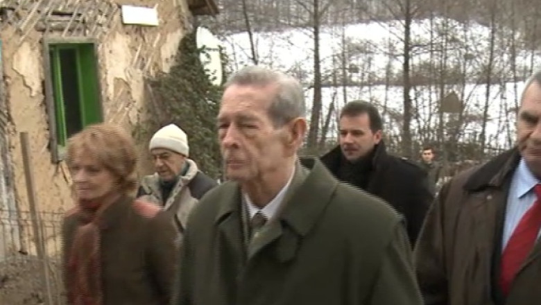 Cadouri de la Familia Regala. 300 de pachete vor ajunge la persoanele sarace din comuna Savarsin Imagine