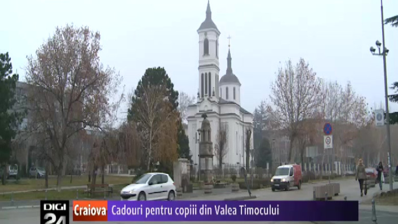 Cadouri pentru copiii de etnie romana din Valea Timocului Imagine