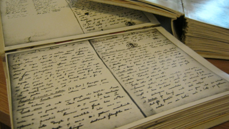 Caietele lui Mihai Eminescu, expuse la Iasi Imagine