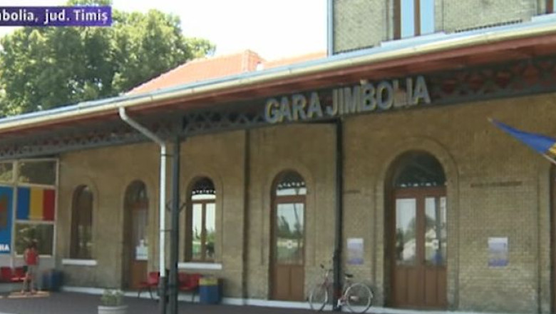 Calatori lasati pe drum, din cauza rutelor ”neprofitabile” de pe calea ferata  Imagine