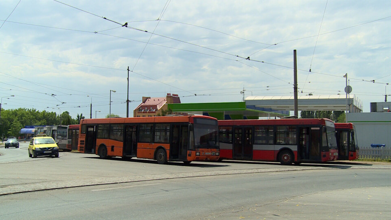 Calatorii gratuite pentru pensionarii din Craiova cu varste de peste 70 de ani Imagine