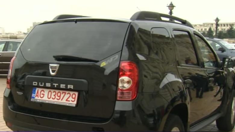 Camera Deputatilor a cumparat 50 de Dacia Duster, cu 750.000 de euro Imagine