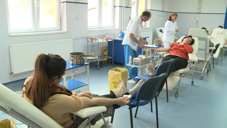 Campanie de donare de sange. 80 de oradeni s-au implicat in actiunea Patriarhiei Ortodoxe Imagine