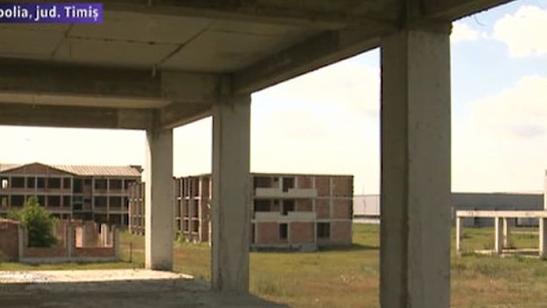 Campusul scolar din Jimbolia: investitie de milioane, data uitarii  Imagine