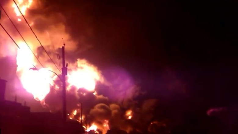CANADA. 1.000 de evacuati dupa ce un tren plin cu combustibil a deraiat si a luat foc Imagine