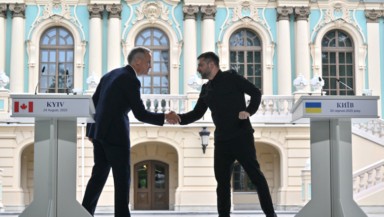 Canada ia in calcul prezenta trupelor sale in Ucraina, ca parte a garantiilor de securitate. Ce i-a transmis Zelenski lui Mark Carney Imagine