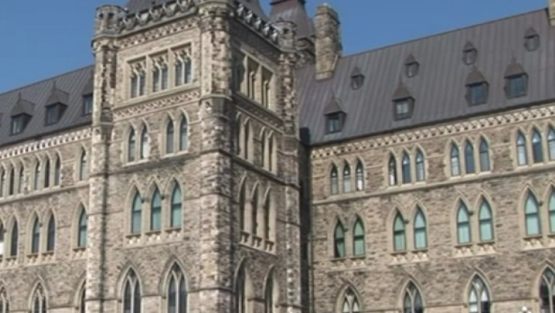 Canada reactioneaza in problema vizelor pentru romani Imagine